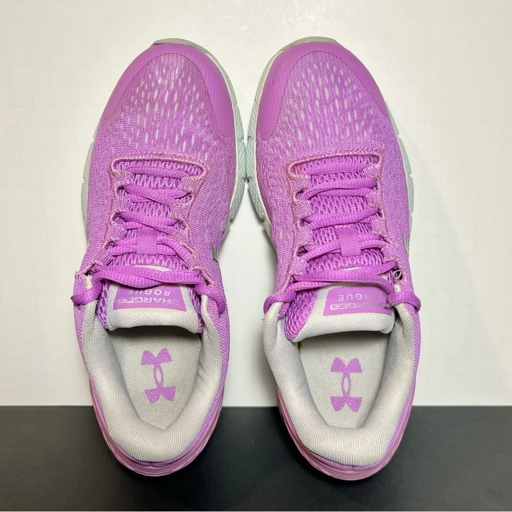 Girls UNDER ARMOUR GS Charged Rogue 2 Purple Running Shoes / Size 5.5Y